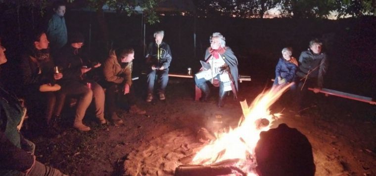 Lagerfeuergeschichten mit KRABAT